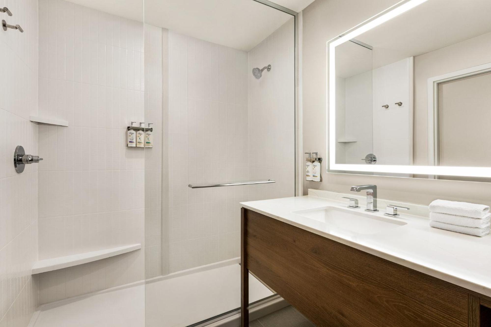 Staybridge Suites Greenville - Medical Center By Ihg المظهر الخارجي الصورة